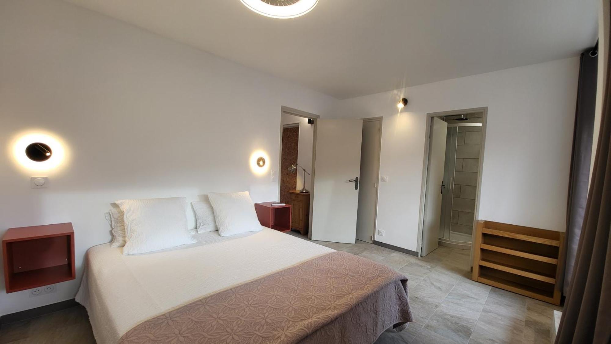 Apartment Sur La Baie, En Centre Calvi (Corsica)